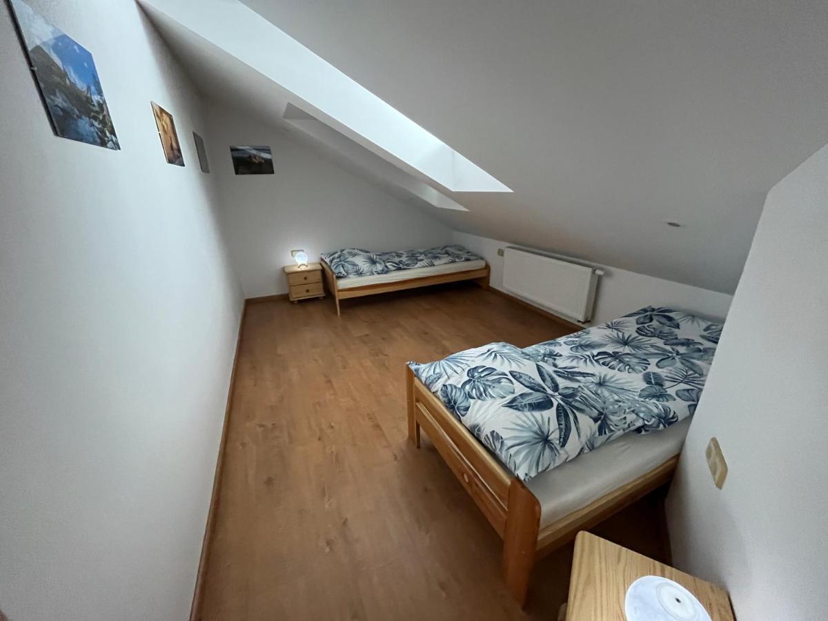U Pola Apartment *